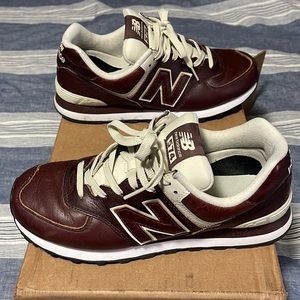 New Balance 574 Brown Leather Shoes. Size 9.5. Great condition.